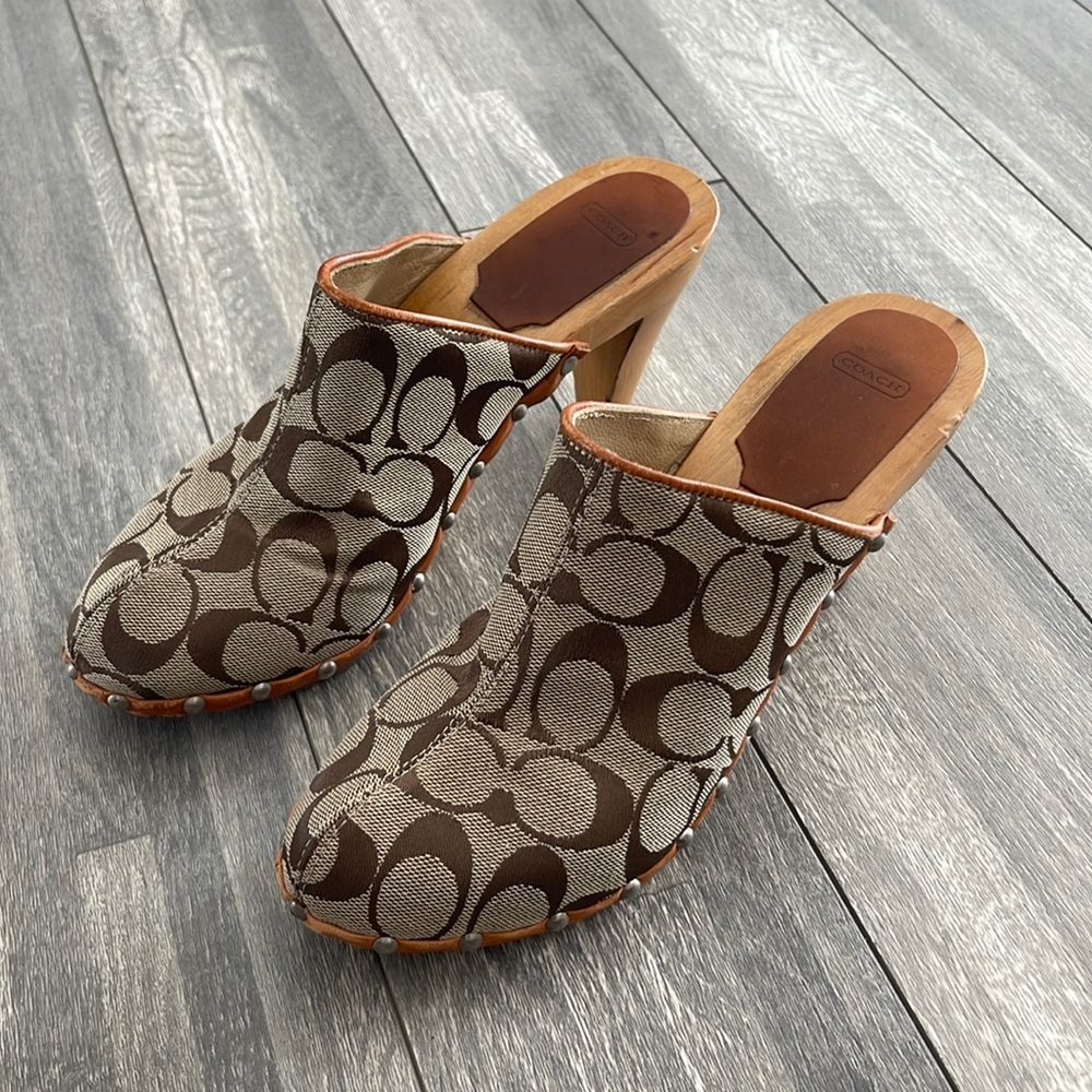 Coach Womens Logo Print Round Toe Sling Back Pumps Size 8, coach logo print